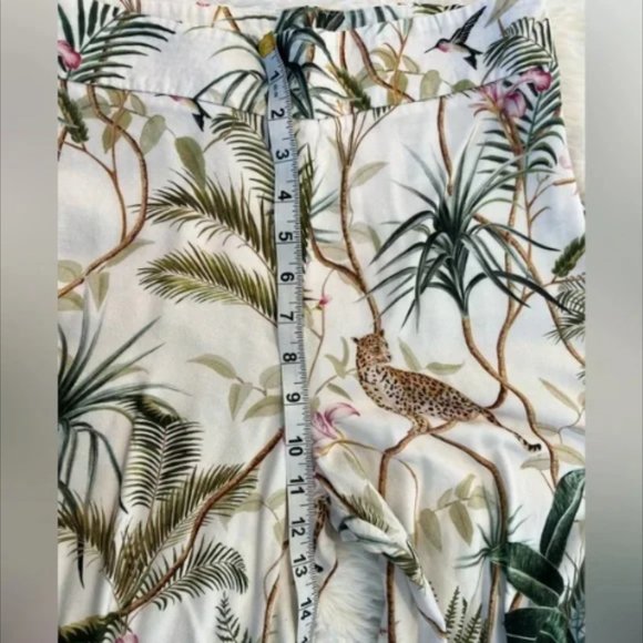 H&M Jaguar Palm Jungle print Blouse / Wide Leg Trouser Set Animal 2 / 4 Like New - Picture 9 of 9